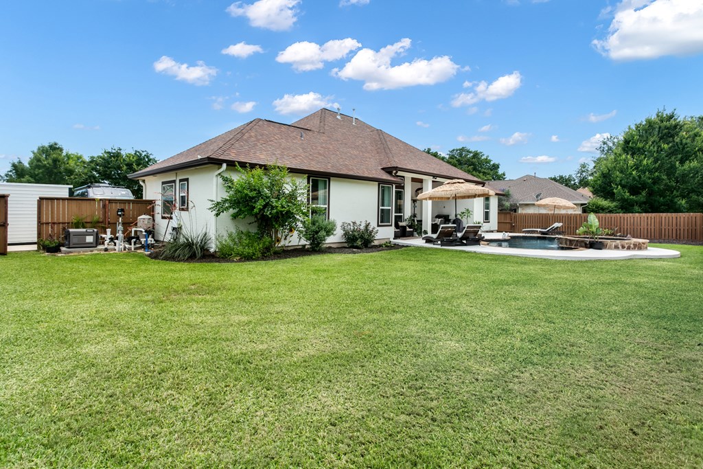 2148 Amberstone photo 4