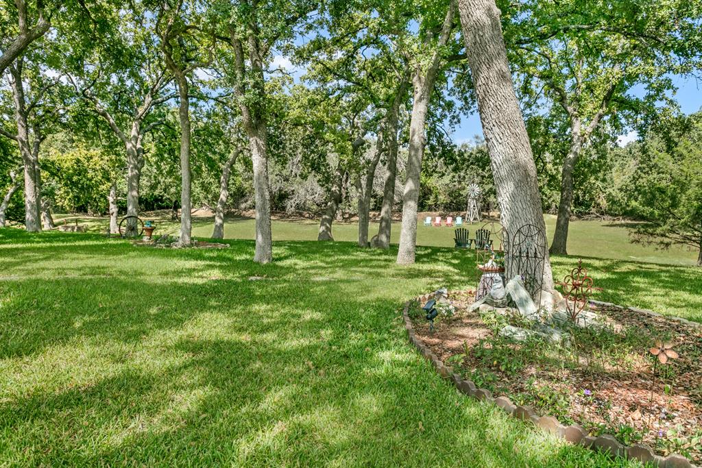 121 Winding Oak Dr photo 10