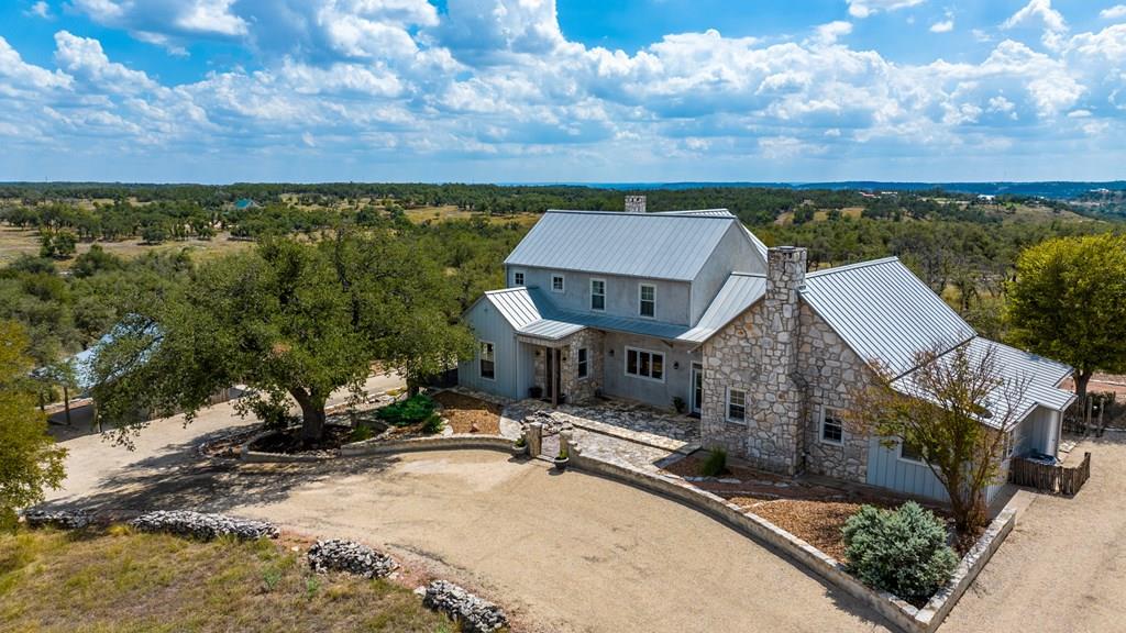 Sold by Savannah Sikes: 305 Valley View Ln, Fredericksburg TX