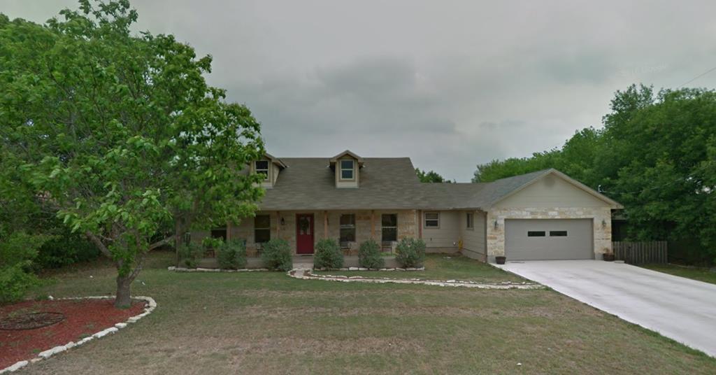 Sold by Savannah Sikes: 186 Maple St, Fredericksburg TX