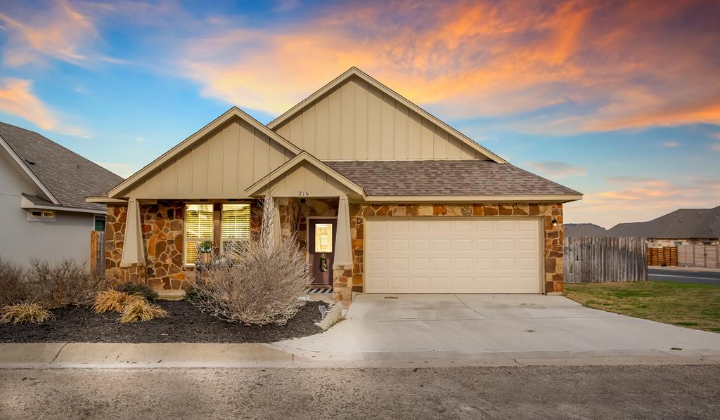 Sold by Savannah Sikes: 216 Riley Lane, Fredericksburg TX