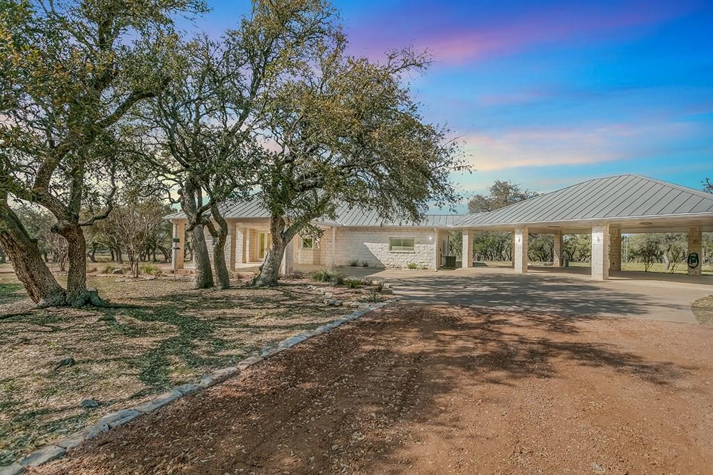 20400 FM 2093 photo 1