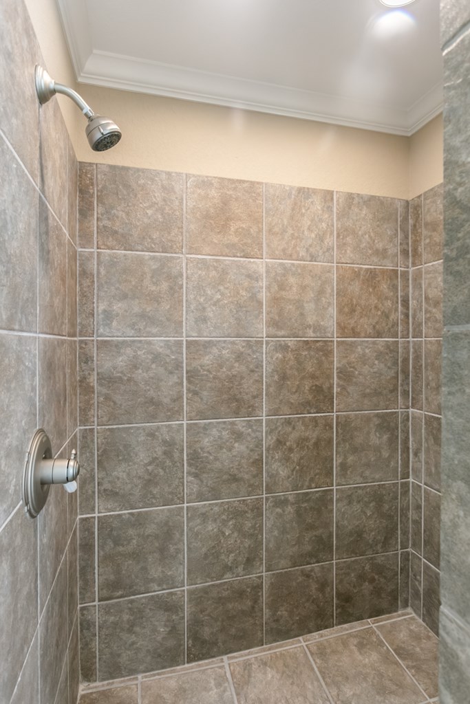 2306 Summit Forest photo 9