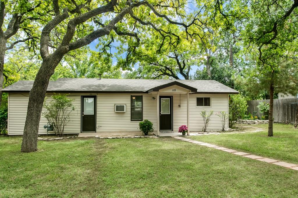 111 Beverly Dr photo 1