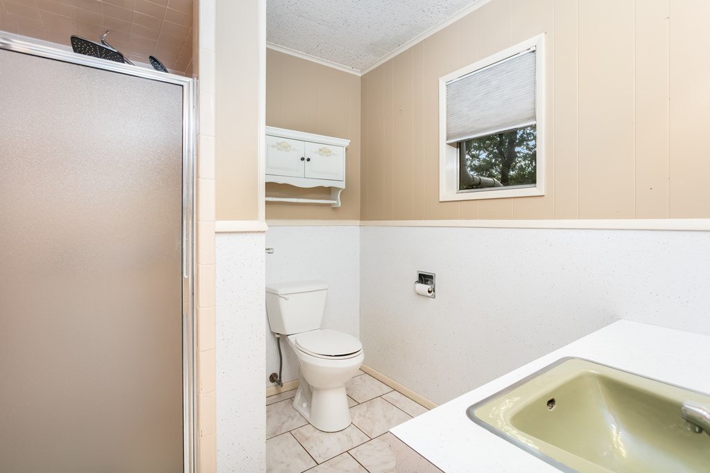 111 Beverly Dr photo 11