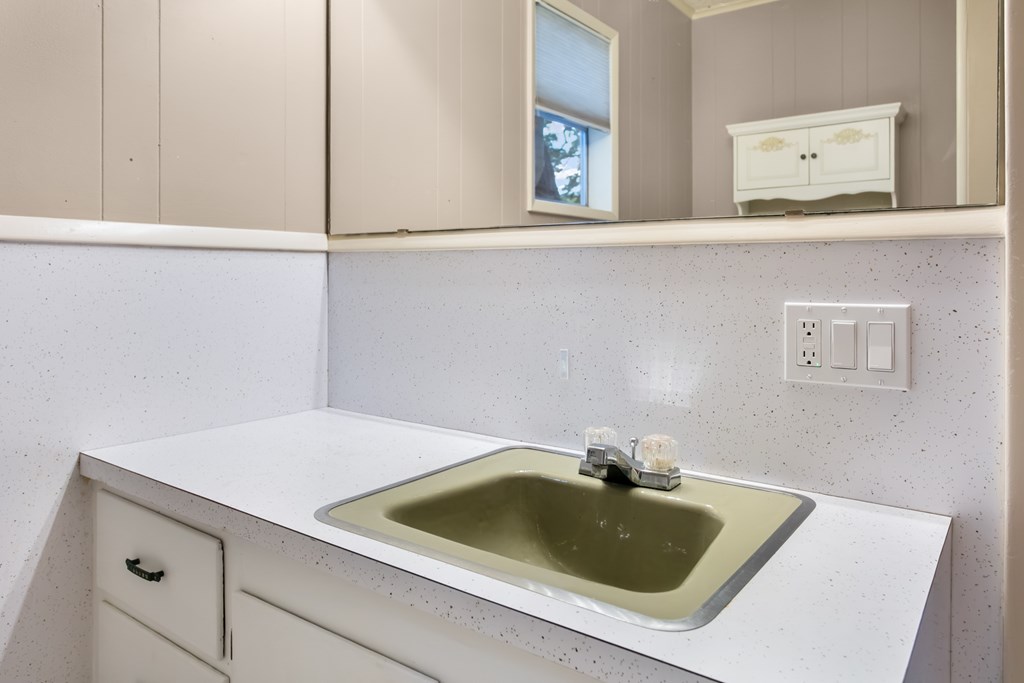 111 Beverly Dr photo 12