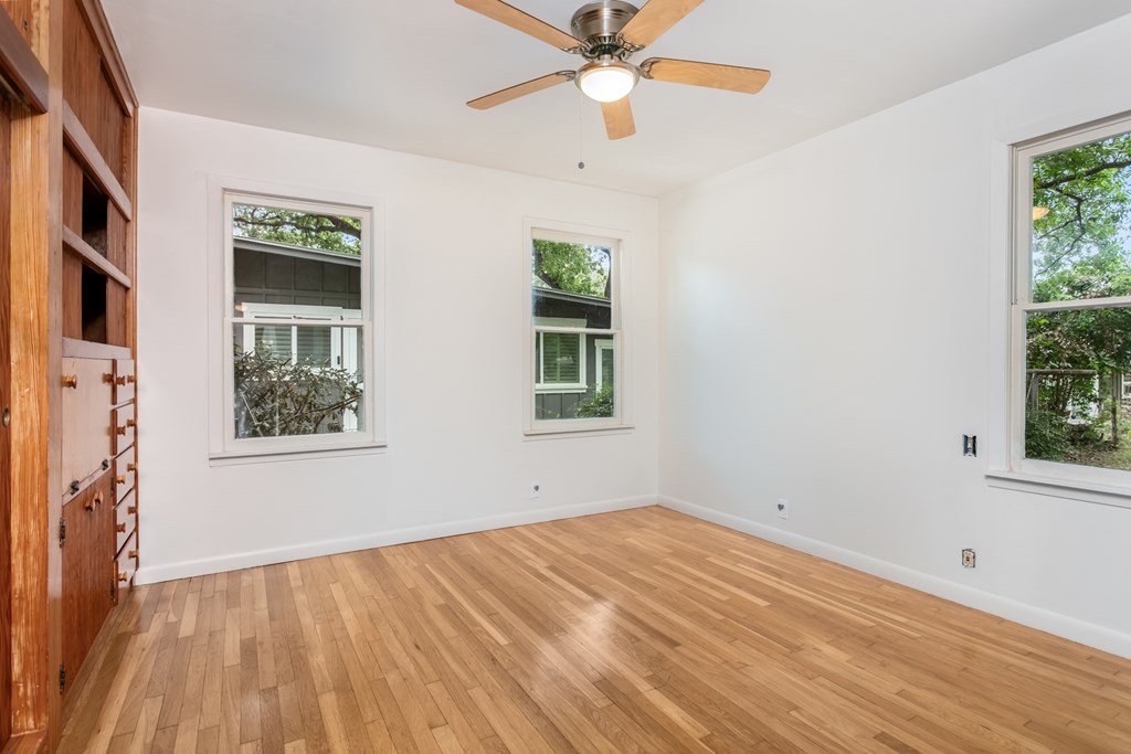 111 Beverly Dr photo 20