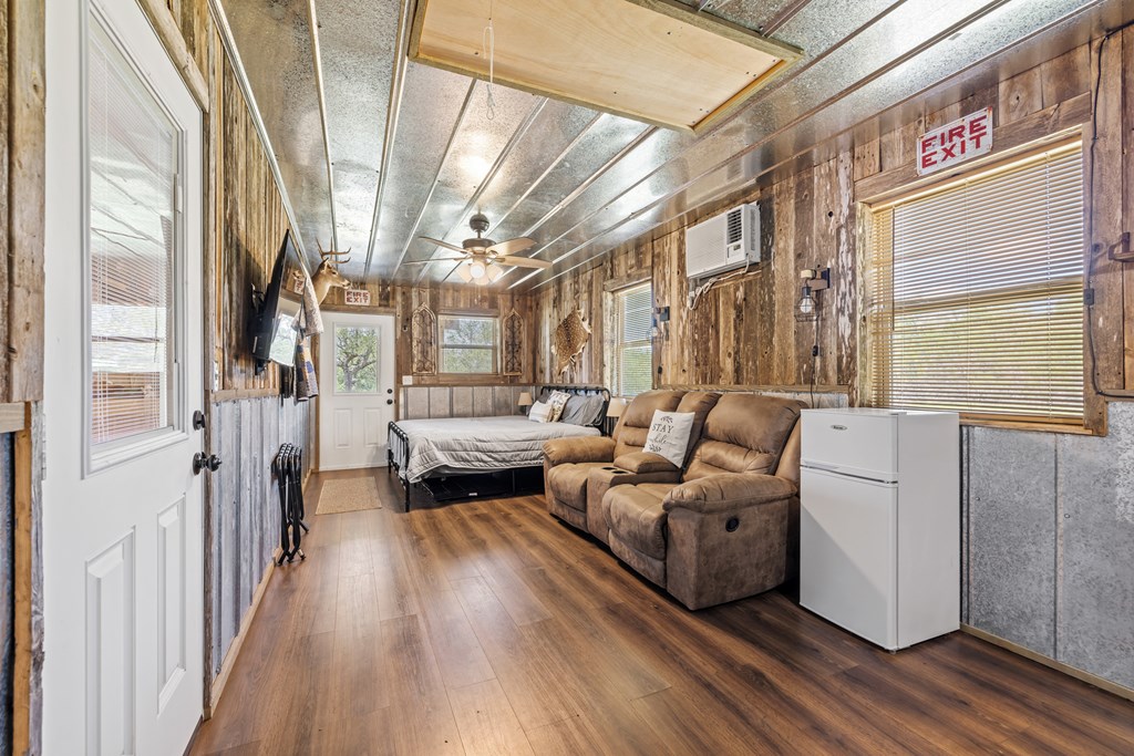 221 Coyote Trail photo 12