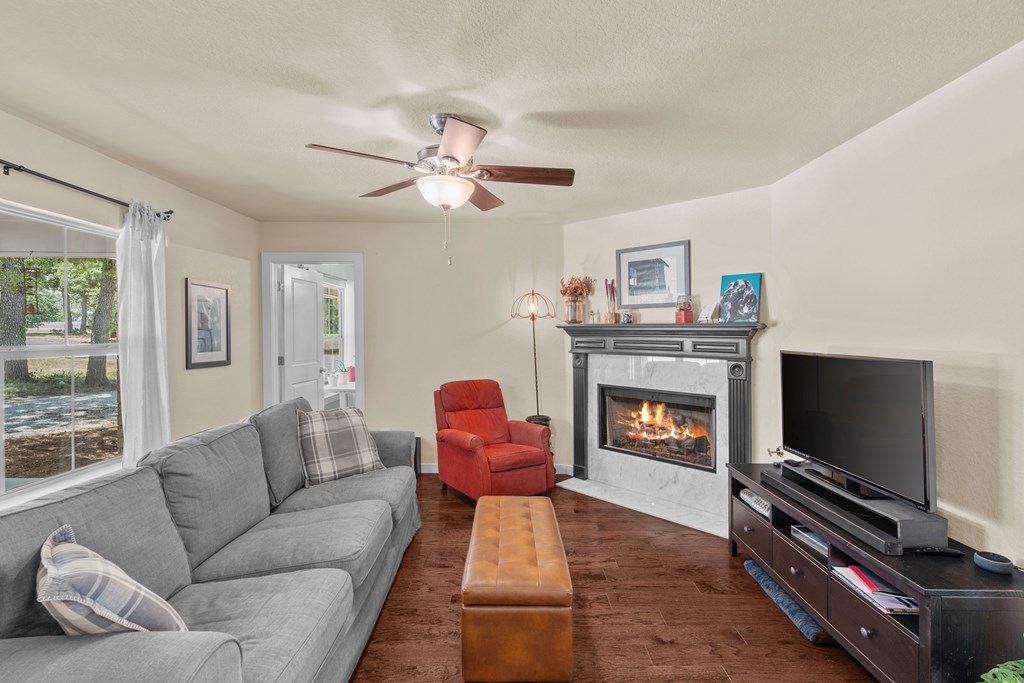 111 Wilderness Dr photo 6