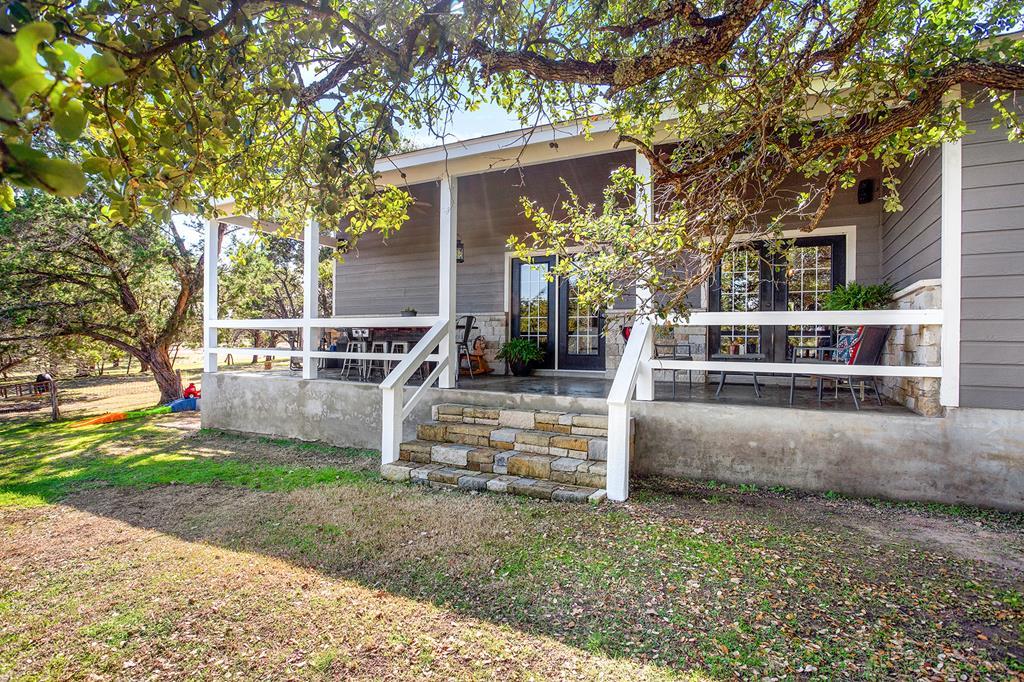Sold by Savannah Sikes: 82 Hillside Dr, Fredericksburg TX