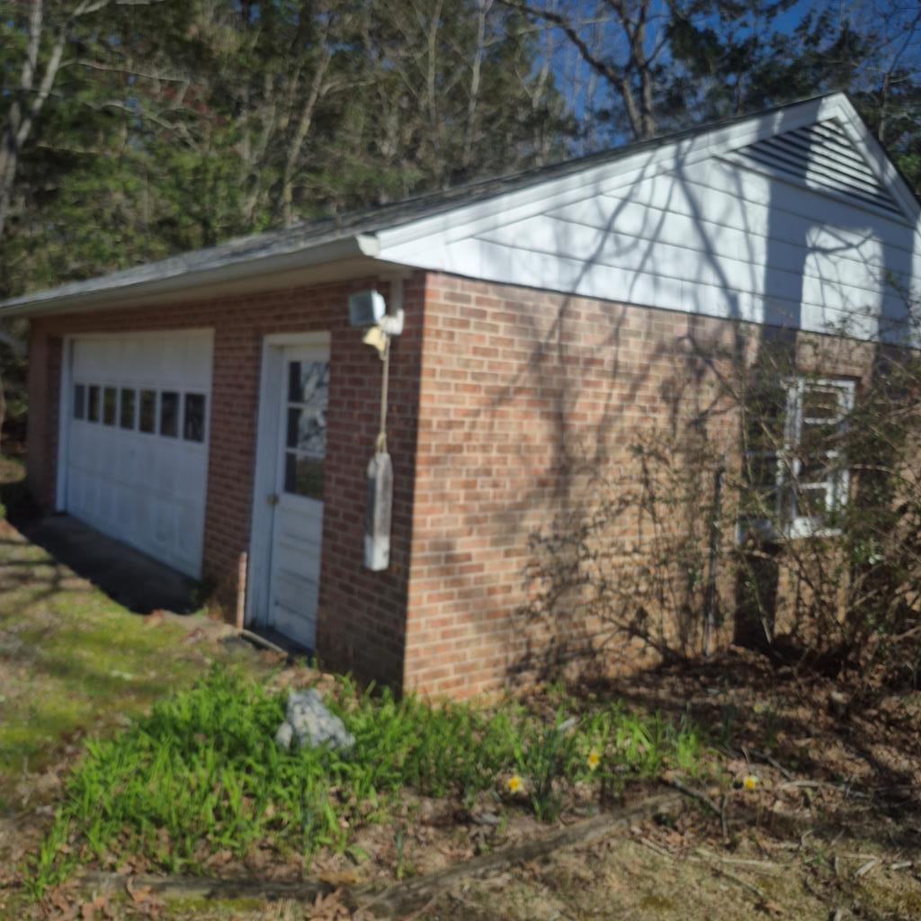 Garage for additional photo 7