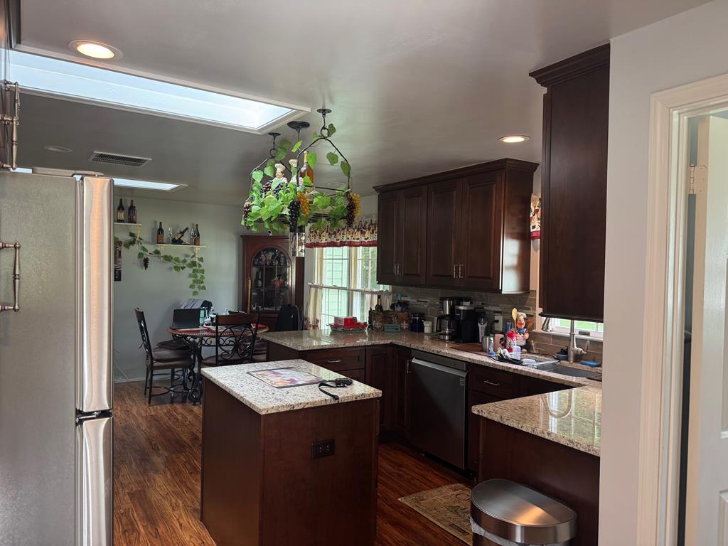  for additional photo 39