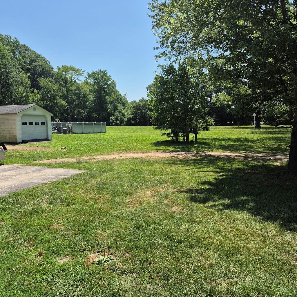Front yard for additional photo 24