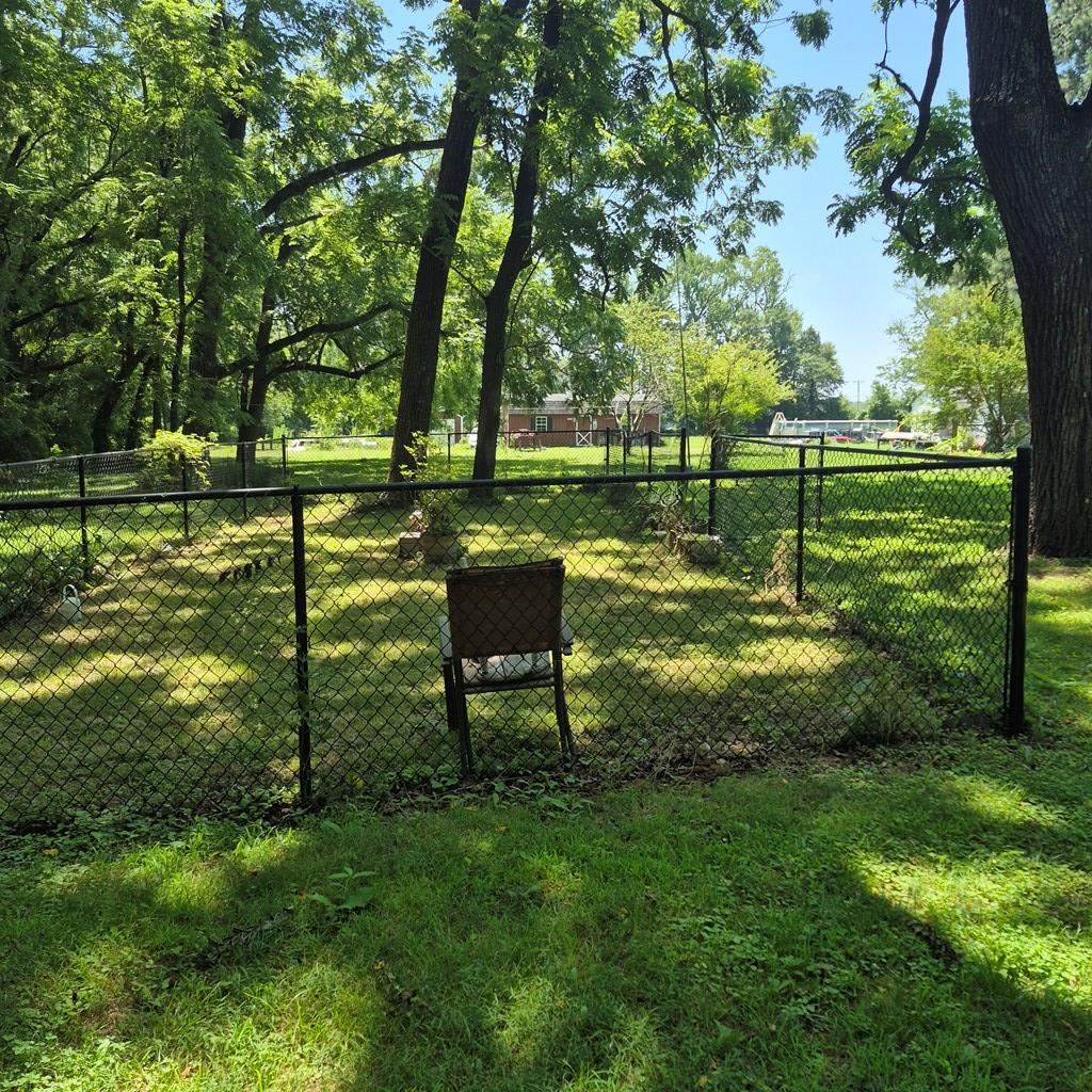 Dog fence for additional photo 17