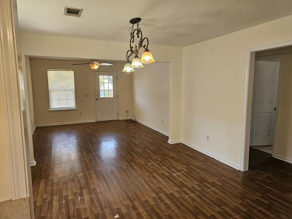 Slide for listing number 27614