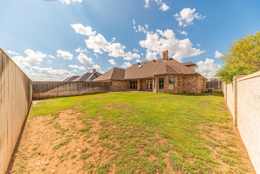 Slide for listing number 135070