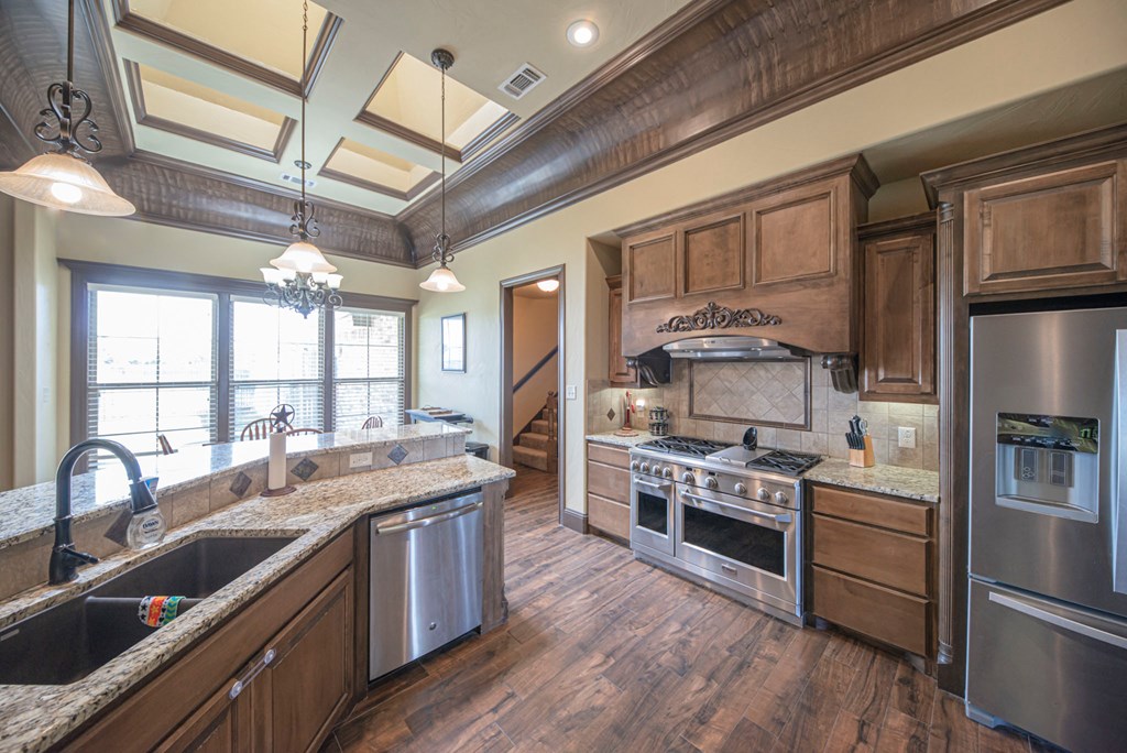 Slide for listing number 135070