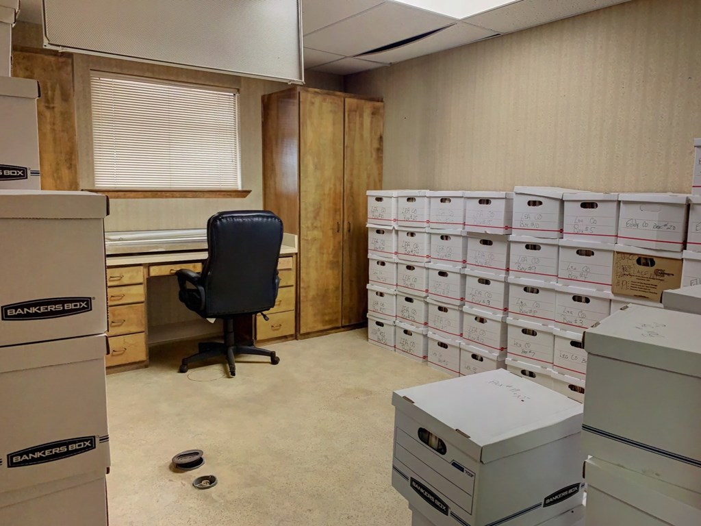 Slide for listing number 139870
