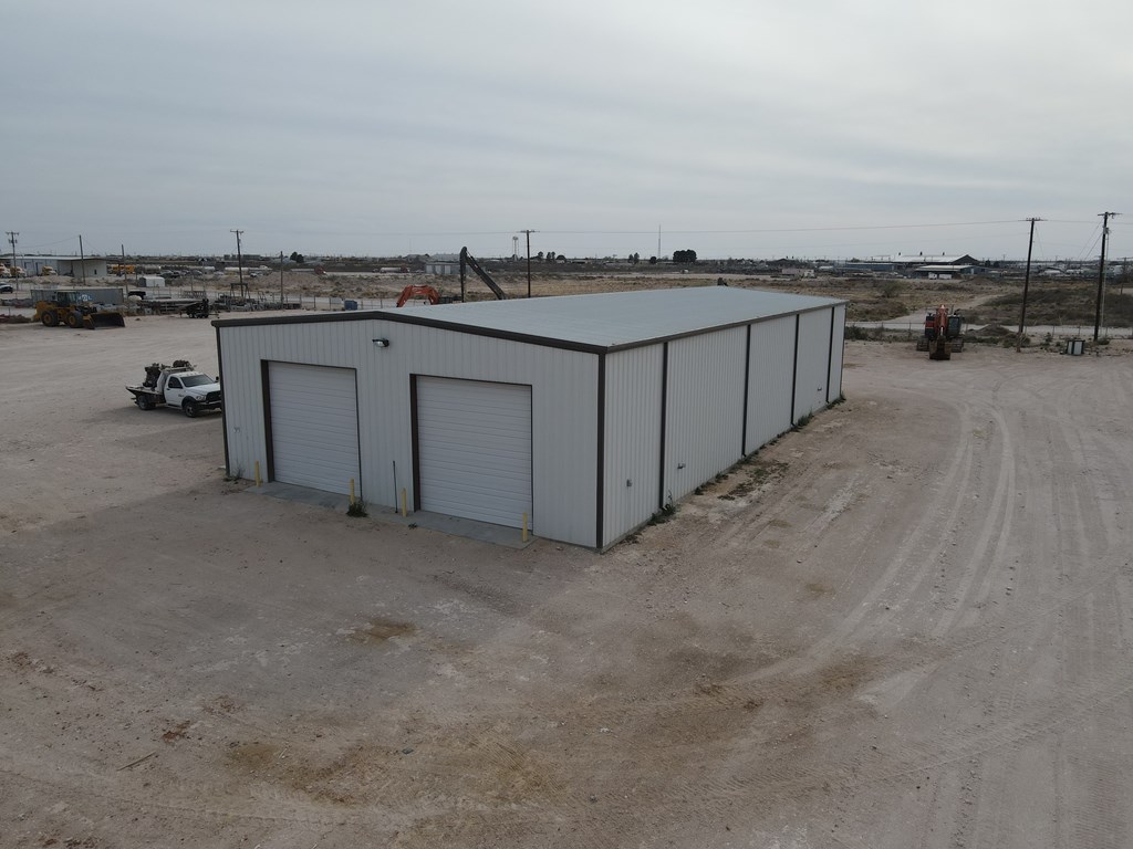 Slide for listing number 158990