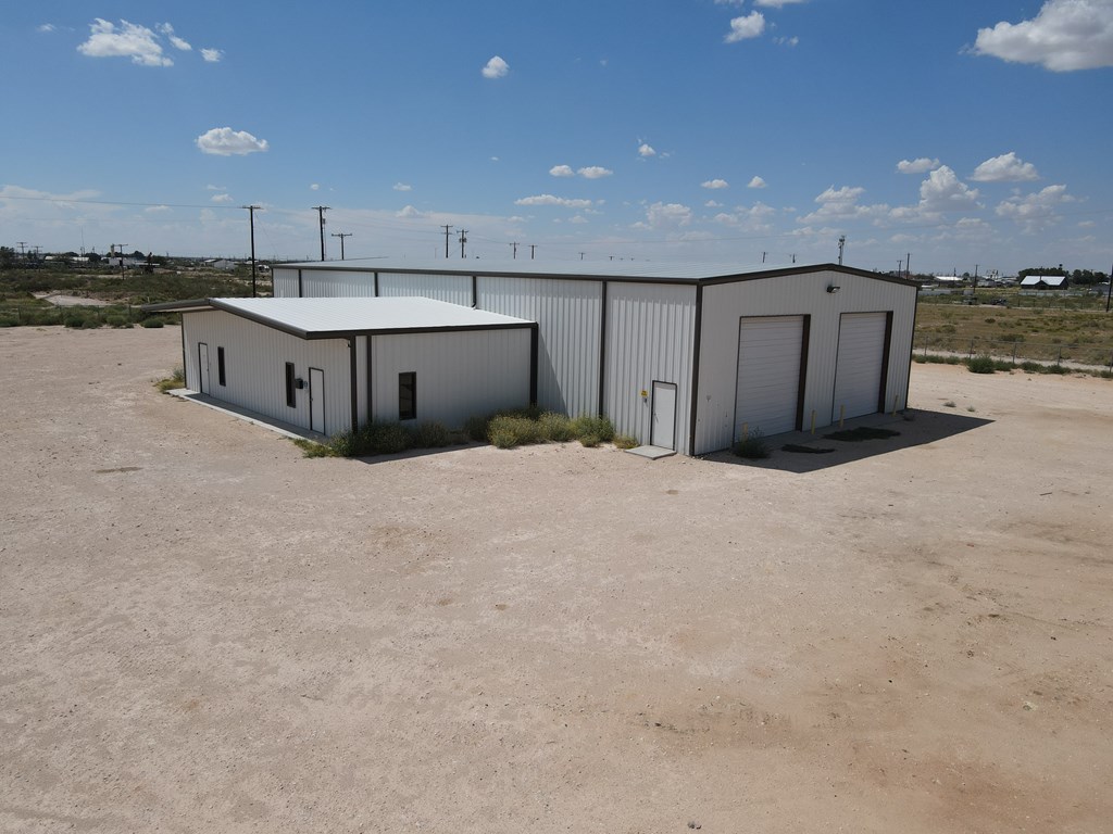 Slide for listing number 158990