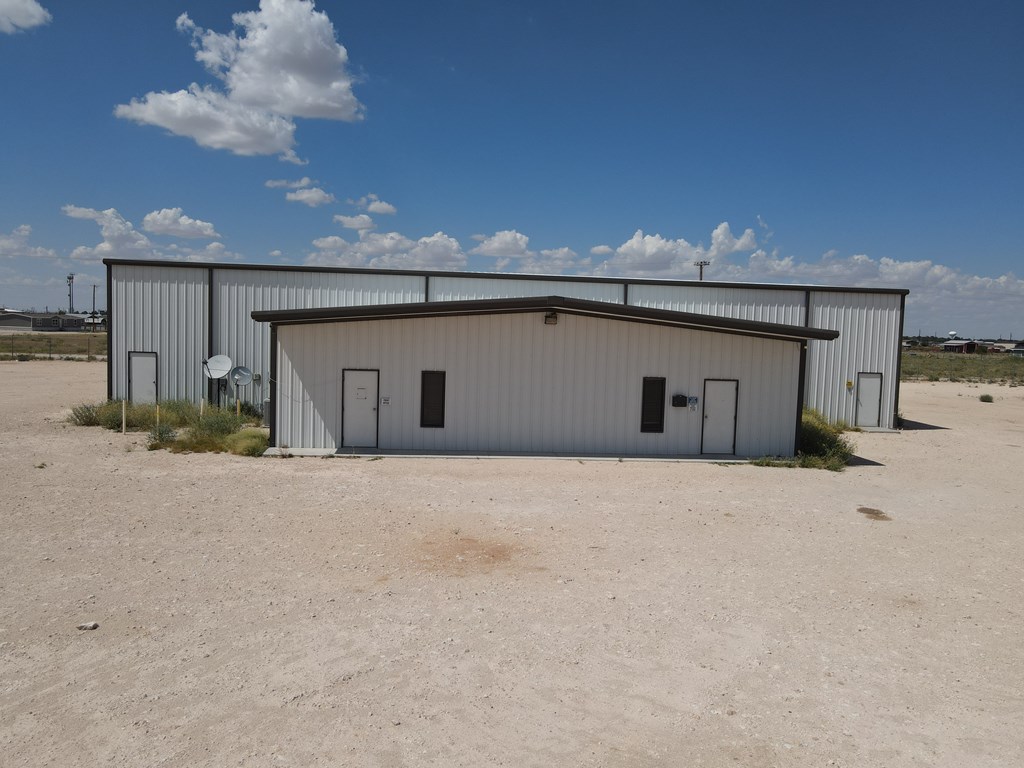 Slide for listing number 158990