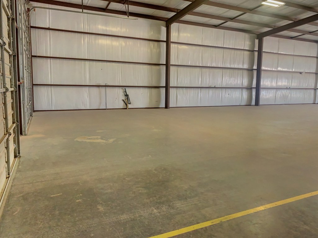 Slide for listing number 158990