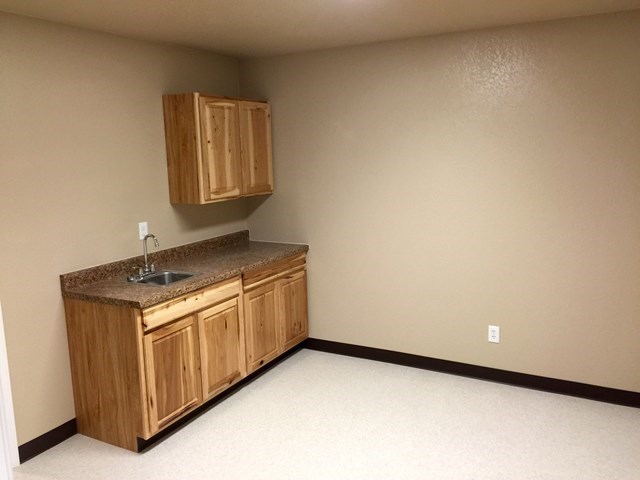 Slide for listing number 161200