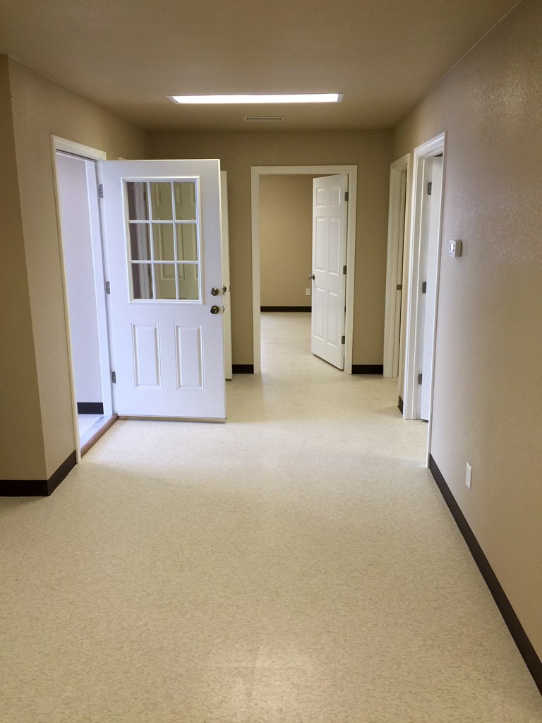 Slide for listing number 161200