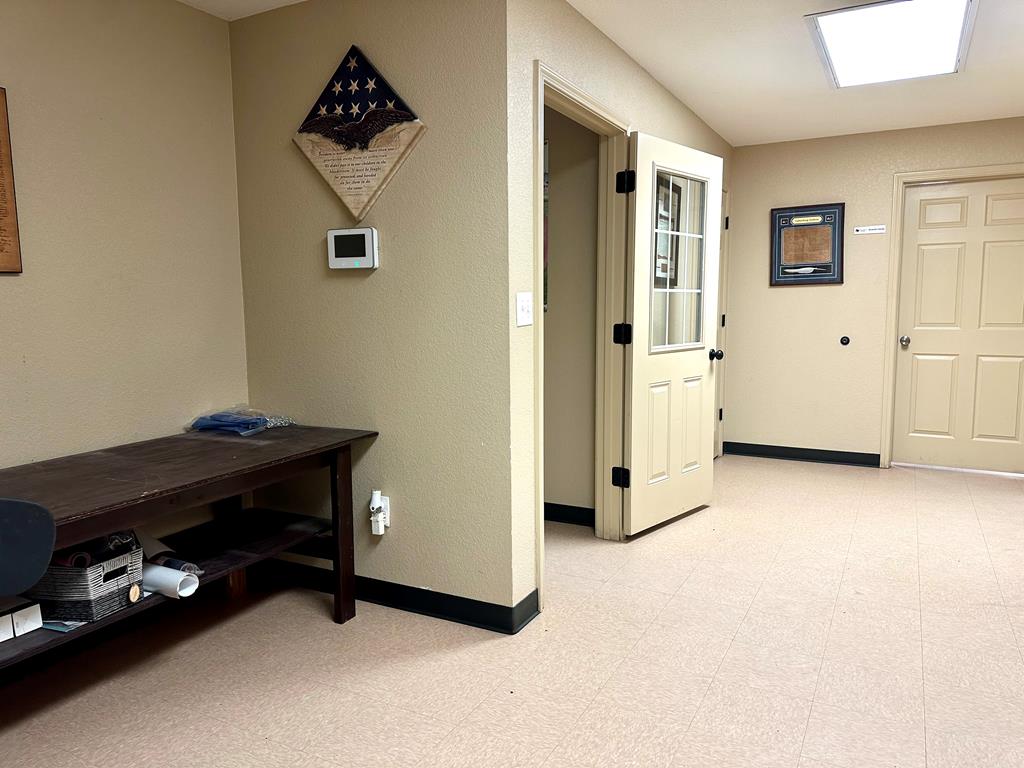 Slide for listing number 161200