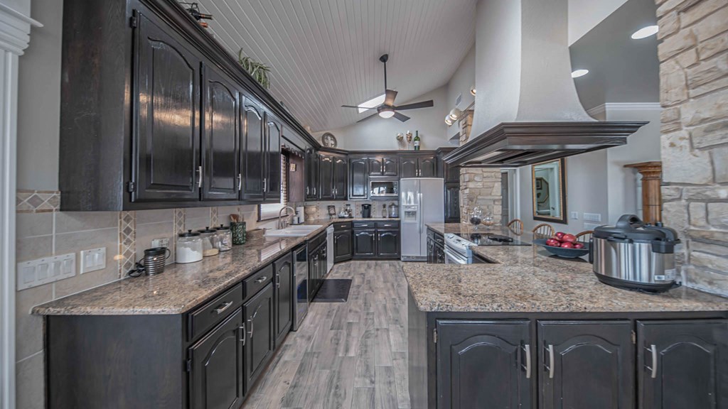 Slide for listing number 134441
