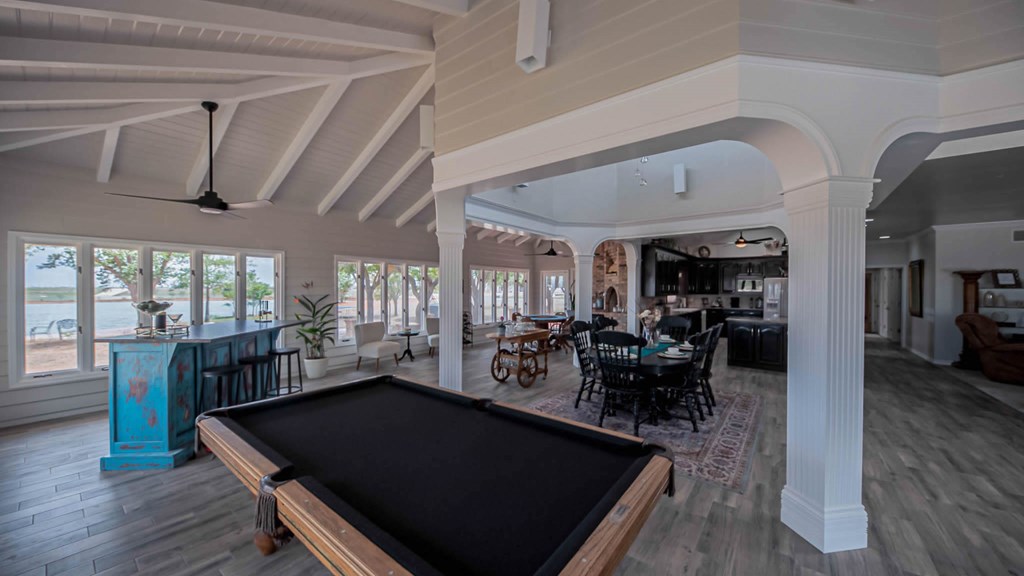 Slide for listing number 134441