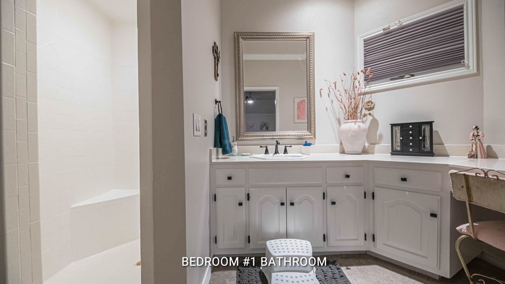 Slide for listing number 134441