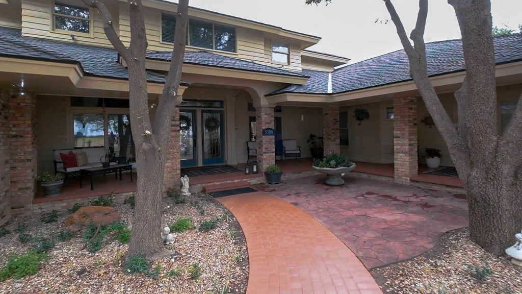 Slide for listing number 134441