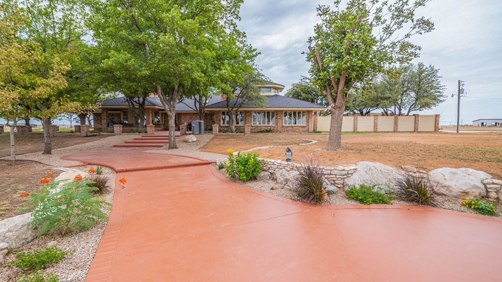 Slide for listing number 134441