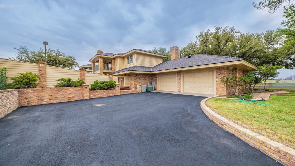 Slide for listing number 134441