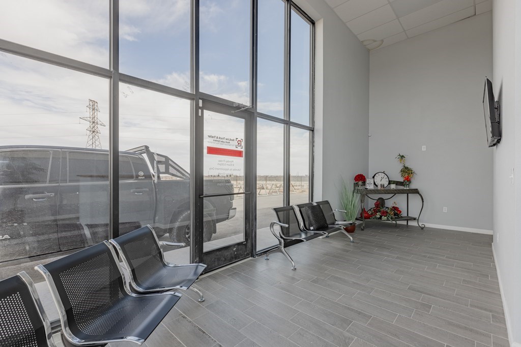Slide for listing number 156235