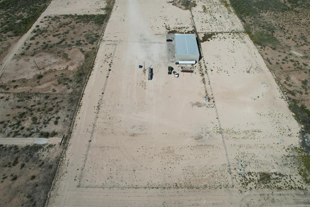 Slide for listing number 156235