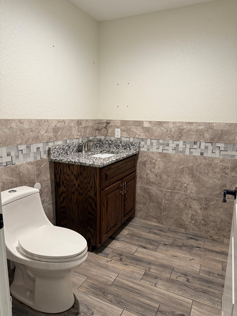 Slide for listing number 162275