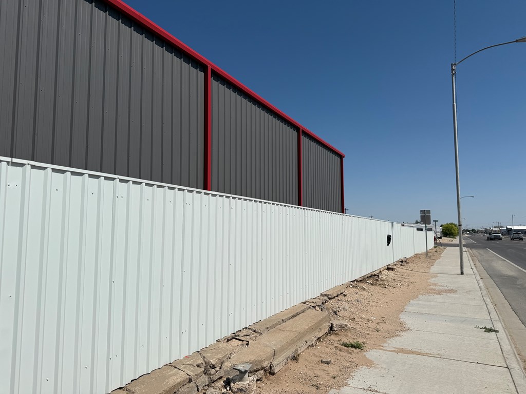 Slide for listing number 162275