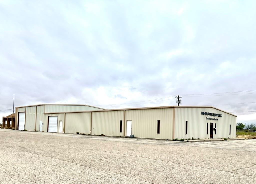Slide for listing number 156076