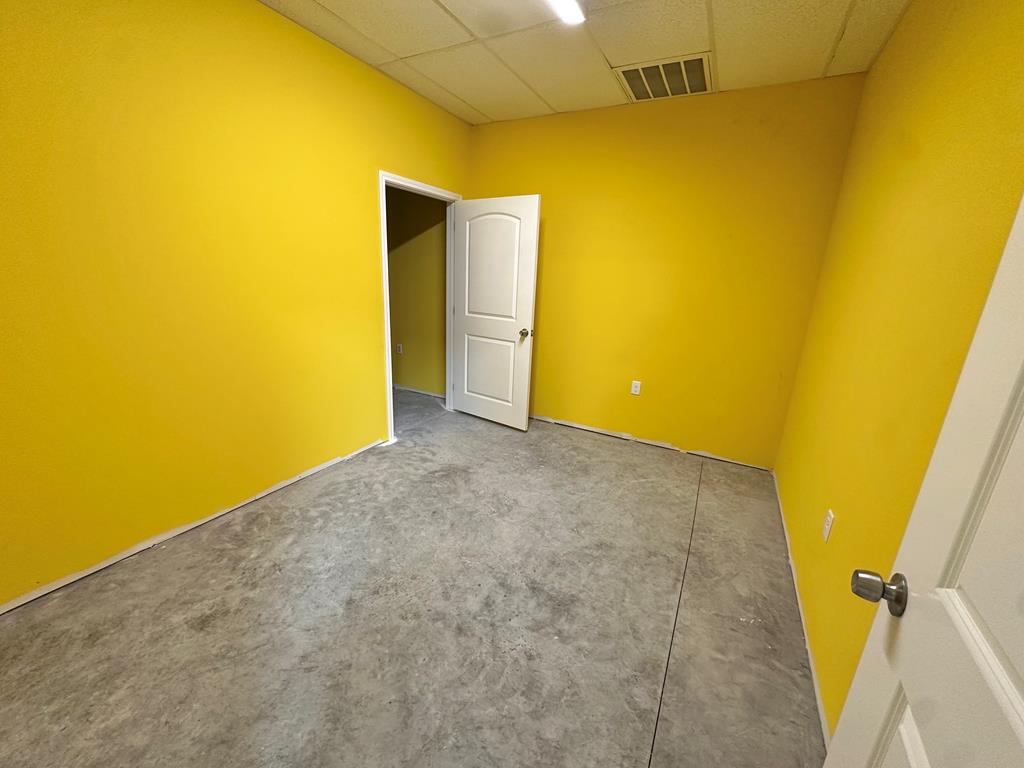 Slide for listing number 159939