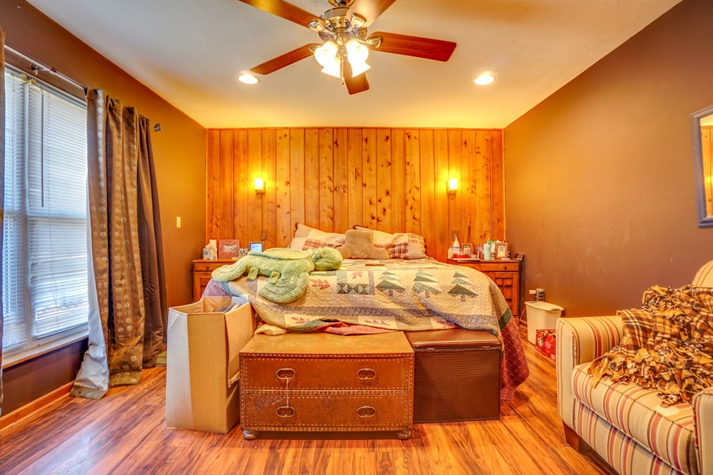additional-photos